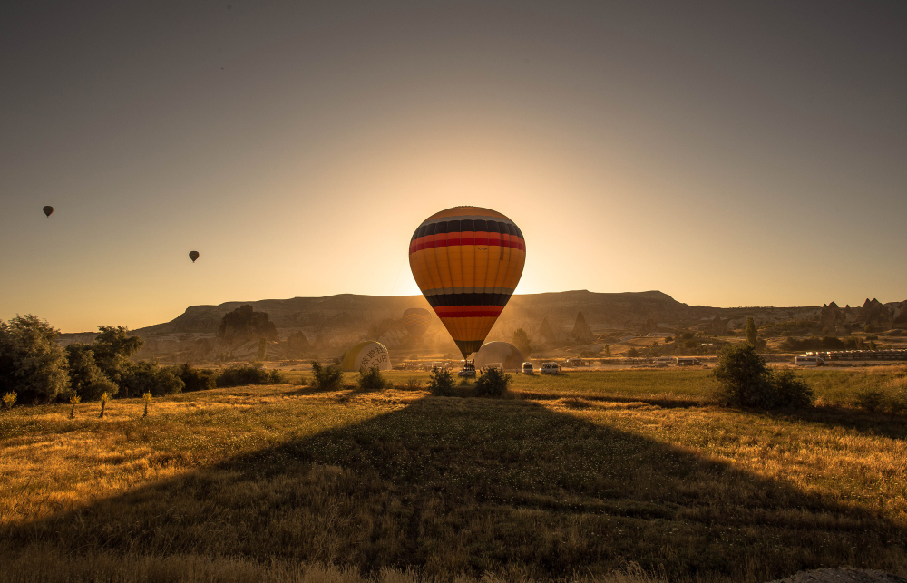 6 Days Luxury Serengeti & Ngorongoro Fly-In Safari